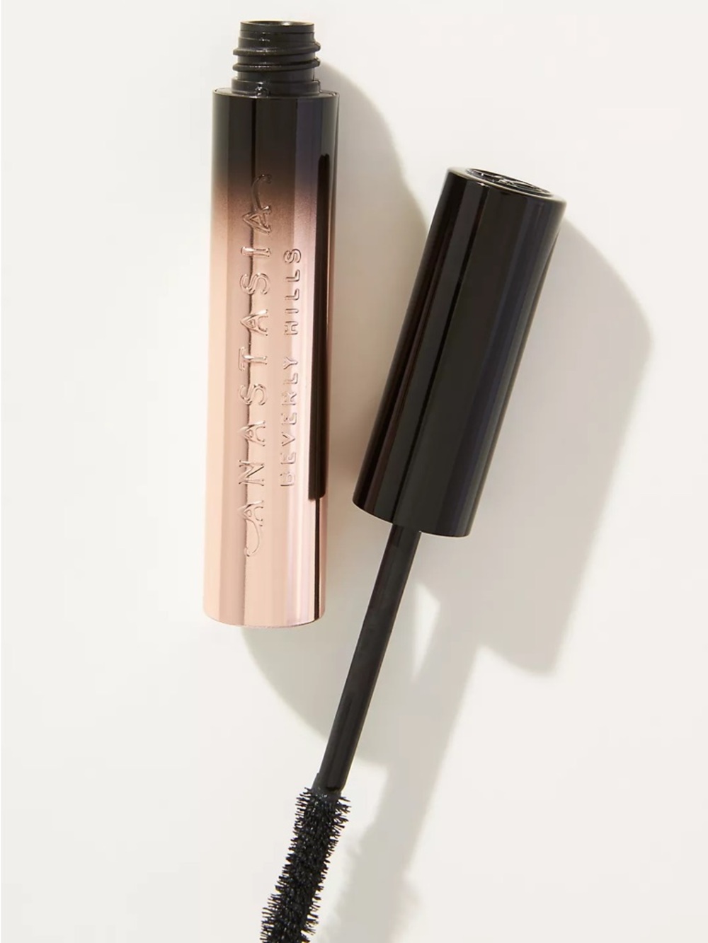 Anastasia Beverly Hills Lash Brag Volumizing Mascara - - Picture 2 of 4